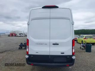 2024 Ford Transit Cargo z VIN 1FTBR3U86RKA14633, wystawiony jako IAAI lot #42500581 z przebiegiem 16 529 mil mil oraz . Historia ofert i sprzedaży dostępna na DreamBid. Obrazek 16.