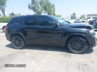 2018 Jeep Grand Cherokee Altitude with VIN 1C4RJEAG2JC428536, listed as a IAAI auction lot 42472960 with 74,631 mi miles and . Bid and sale history available at DreamBid. Image 13.