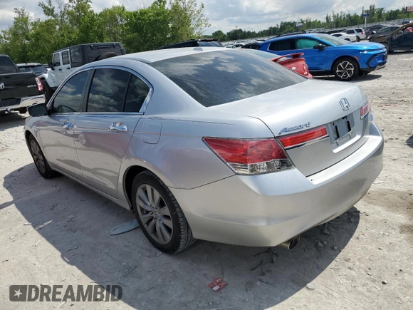 2011 Honda Accord EX-L z VIN 1HGCP3F8XBA018477, wystawiony jako Copart lot #58626995 z przebiegiem 74 108 mil mil oraz Szkoda całkowita • Salvage title. Historia ofert i sprzedaży dostępna na DreamBid. Obrazek 2.