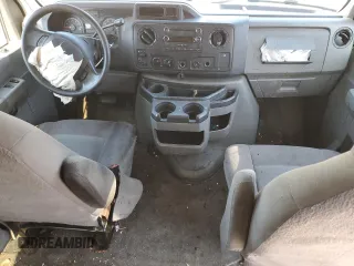 2013 Ford Econoline Passenger XL с VIN 1FBSS3BL3DDA77735, выставлен на аукционе Copart как лот 60723265 с пробегом 402 267 миль миль и Списание • Salvage title. История ставок и продаж доступна на DreamBid. Изображение 8.