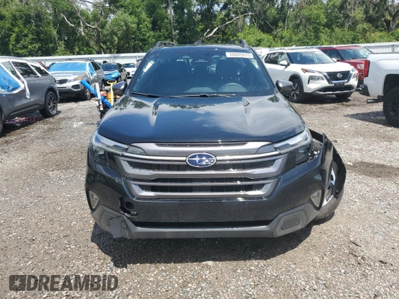 2025 Subaru Forester Limited with VIN JF2SLDRC7SH430604, listed as a Copart auction lot 60880675 with 5,076 mi miles and Salvage title. Bid and sale history available at DreamBid. Image 5.