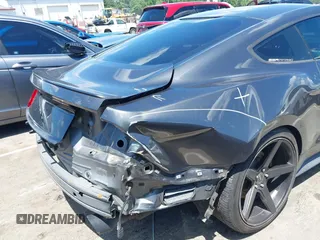 2015 Ford Mustang EcoBoost z VIN 1FA6P8TH5F5351476, wystawiony jako IAAI lot #42157688 z przebiegiem 134 131 mil mil oraz . Historia ofert i sprzedaży dostępna na DreamBid. Obrazek 19.