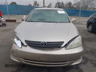 2004 Toyota Camry LE with VIN 4T1BF32K44U069081, listed as a IAAI auction lot 41460767 with 204,992 mi miles and . Bid and sale history available at carsss.com. Image 12.