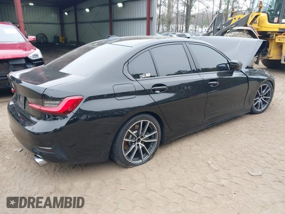 2019 BMW 3 Series 330i xDrive with VIN WBA5R7C52KAJ87697, listed as a IAAI auction lot 41795207 with 53,760 mi miles. Bid and sale history available at carsss.com. Image 4.