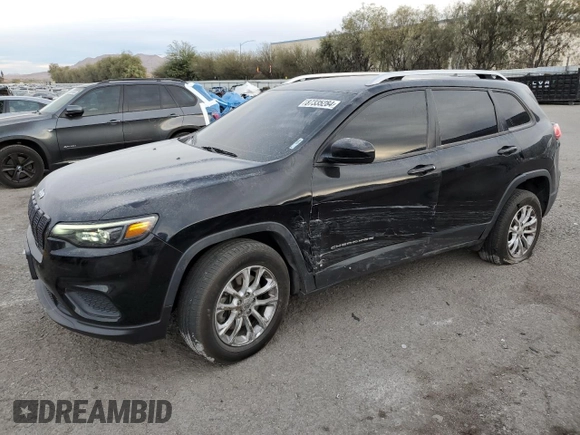 2020 Jeep Cherokee Latitude with VIN 1C4PJMCBXLD555020, listed as a Copart auction lot 87335284 with 137,121 mi miles and Salvage Title. Bid and sale history available at carsss.com. Image 1.