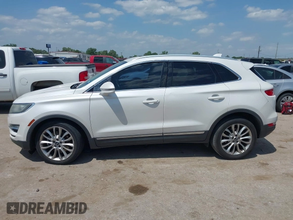 2016 Lincoln MKC Reserve with VIN 5LMCJ3C95GUJ28431, listed as a IAAI auction lot 42049971 with 207,183 mi miles and . Bid and sale history available at DreamBid. Image 14.