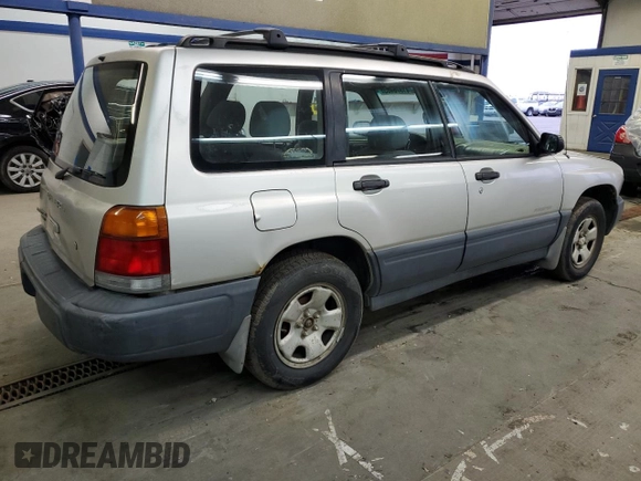 1999 Subaru Forester L with VIN JF1SF6350XH747102, listed as a Copart auction lot 41376465 with 199,771 mi miles and Salvage Title. Bid and sale history available at carsss.com. Image 3.