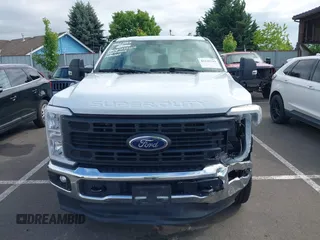 2024 Ford F-250 XL with VIN 1FTBF2BA2RED61478, listed as a IAAI auction lot 42238749 with 28,707 mi miles and . Bid and sale history available at DreamBid. Image 12.