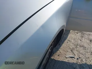1987 Nissan 300ZX z VIN JN1HZ14S6HX214121, wystawiony jako IAAI lot #42204712 z przebiegiem 218 637 mil mil oraz . Historia ofert i sprzedaży dostępna na DreamBid. Obrazek 13.