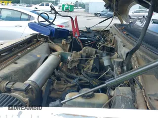2001 Ford F-150 XL с VIN 1FTZF18261NB38566, выставлен на аукционе IAAI как лот 42697870 с пробегом Не указан миль и . История ставок и продаж доступна на DreamBid. Изображение 16.