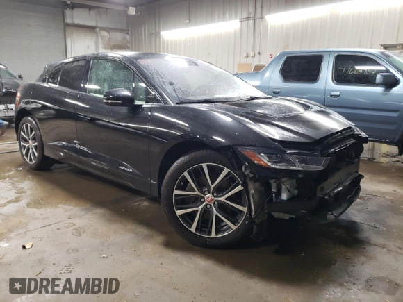 2019 Jaguar I-Pace HSE z VIN SADHD2S10K1F71324, wystawiony jako Copart lot #77226904 z przebiegiem 15 864 mil mil oraz Szkoda całkowita • Salvage title. Historia ofert i sprzedaży dostępna na DreamBid. Obrazek 4.