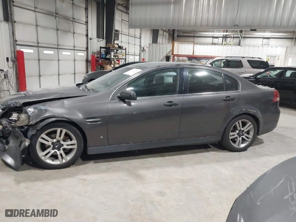 2008 Pontiac G8 with VIN 6G2ER577X8L151778, listed as a IAAI auction lot 41084344 with NaN miles. Bid and sale history available at carsss.com. Image 14.