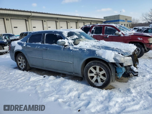 2007 Chrysler 300 Touring with VIN 2C3KA53G97H746923, listed as a Copart auction lot 45948125 with 183,571 mi miles and Salvage Title. Bid and sale history available at carsss.com. Image 4.