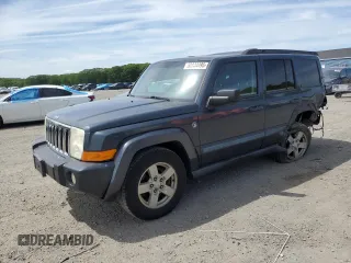 2008 Jeep Commander Sport z VIN 1J8HG48N58C127500, wystawiony jako Copart lot #58834495 z przebiegiem 163 897 mil mil oraz Czysty tytuł • Clean title. Historia ofert i sprzedaży dostępna na DreamBid. Obrazek 1.