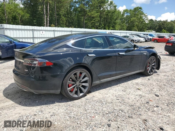 2013 Tesla Model S Performance с VIN 5YJSA1CP8DFP20786, выставлен на аукционе Copart как лот 61035395 с пробегом 140 119 миль миль и Списание • Salvage title. История ставок и продаж доступна на DreamBid. Изображение 3.