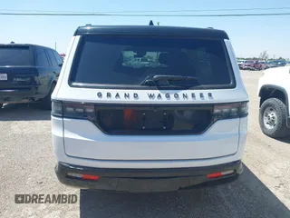 2024 Jeep Grand Wagoneer Series II с VIN 1C4SJSFP0RS131212, выставлен на аукционе IAAI как лот 42503269 с пробегом 42 518 миль миль и . История ставок и продаж доступна на DreamBid. Изображение 16.