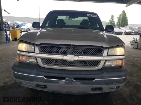 2005 Chevrolet Silverado 1500 LS with VIN 2GCEC19T951216196, listed as a Copart auction lot 54200065 with 126,300 mi miles and Salvage Title. Bid and sale history available at DreamBid. Image 5.