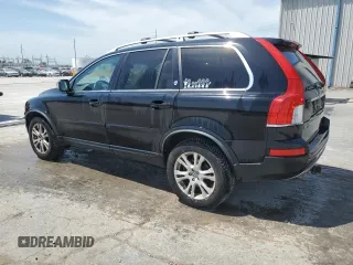 2014 Volvo XC90 with VIN YV4952CZ5E1699221, listed as a Copart auction lot 56761065 with 208,012 mi miles and Clean title. Bid and sale history available at DreamBid. Image 2.