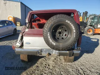 1988 Ford Bronco z VIN 1FMCU14T3JUD16266, wystawiony jako Copart lot #77365034 z przebiegiem 81 445 mil mil oraz Szkoda całkowita • Salvage title. Historia ofert i sprzedaży dostępna na DreamBid. Obrazek 6.