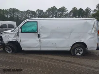 2019 GMC Savana Cargo Van with VIN 1GTW7AFG0K1187642, listed as a IAAI auction lot 41505063 with 103,846 mi miles. Bid and sale history available at carsss.com. Image 14.