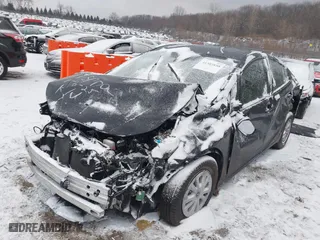 2019 Toyota Prius L Eco with VIN JTDKARFU9K3072837, listed as a IAAI auction lot 41303858 with 0 mi miles. Bid and sale history available at carsss.com. Image 6.