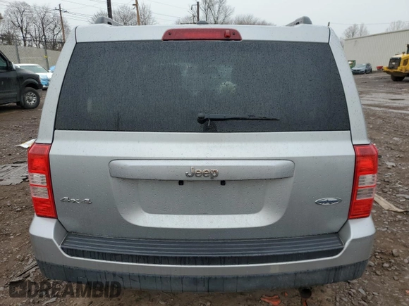 2015 Jeep Patriot High Altitude with VIN 1C4NJRFB2FD245075, listed as a Copart auction lot 46988625 with 103,443 mi miles and Salvage Title. Bid and sale history available at carsss.com. Image 6.