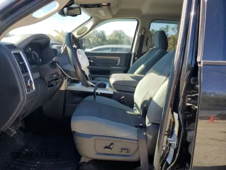 2017 Ram 2500 Big Horn with VIN 3C6UR5DJ4HG771793, listed as a Copart auction lot 87326994 with 113,051 mi miles and Non Repairable. Bid and sale history available at carsss.com. Image 7.