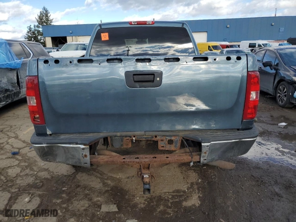 2010 Chevrolet Silverado 1500 LS with VIN 3GCRKREA8AG153505, listed as a Copart auction lot 43341495 with 197,167 mi miles and Clean Title. Bid and sale history available at carsss.com. Image 6.