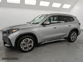 2025 BMW X1 xDrive28i with VIN WBX73EF01S5108498, listed as a Copart auction lot 52829325 with 9,430 mi miles and Clean Title. Bid and sale history available at carsss.com. Image 1.