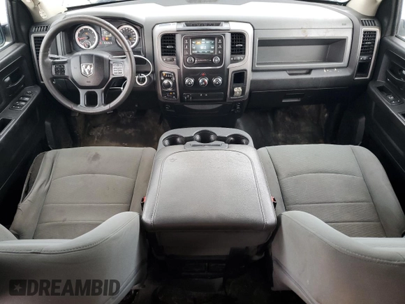 2019 Ram 1500 Tradesman z VIN 1C6RR7KT6KS647577, wystawiony jako Copart lot #51494075 z przebiegiem 128 156 mil mil oraz Czysty tytuł • Clean title. Historia ofert i sprzedaży dostępna na DreamBid. Obrazek 8.