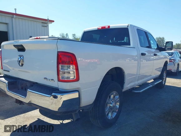 2024 Ram 2500 Big Horn with VIN 3C6UR5DJ2RG286053, listed as a IAAI auction lot 42054467 with 26,834 mi miles and . Bid and sale history available at DreamBid. Image 4.