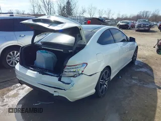 2015 Mercedes-Benz C-Class C 250 with VIN WDDGJ4HB7FG361739, listed as a IAAI auction lot 41814110 with 98,729 mi miles. Bid and sale history available at carsss.com. Image 4.