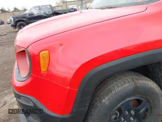2018 Jeep Renegade Sport with VIN ZACCJBAHXJPH26826, listed as a IAAI auction lot 41784702 with 65,621 mi miles and . Bid and sale history available at DreamBid. Image 6.