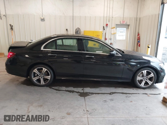 2020 Mercedes-Benz E 350 with VIN W1KZF8EB6LA773638, listed as a IAAI auction lot 41869227 with 114,676 mi miles and . Bid and sale history available at DreamBid. Image 13.