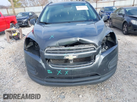 2016 Chevrolet Trax LT with VIN 3GNCJPSB2GL164579, listed as a IAAI auction lot 40984794 with 114,717 mi miles. Bid and sale history available at carsss.com. Image 13.