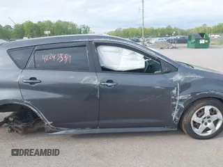 2009 Pontiac Vibe 1SA с VIN 5Y2SP67899Z449012, выставлен на аукционе IAAI как лот 42243359 с пробегом 144 456 миль миль и . История ставок и продаж доступна на DreamBid. Изображение 6.