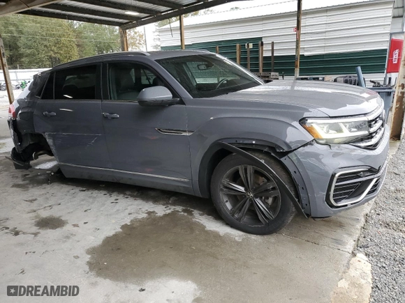 2021 Volkswagen Atlas Cross Sport 3.6L V6 SE w/Technology R-Line with VIN 1V2PE2CA8MC232137, listed as a Copart auction lot 80521554 with 32,664 mi miles and Salvage Title. Bid and sale history available at carsss.com. Image 4.
