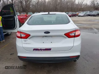 2015 Ford Fusion S with VIN 3FA6P0G70FR219905, listed as a IAAI auction lot 41228828 with 62,030 mi miles and . Bid and sale history available at carsss.com. Image 16.