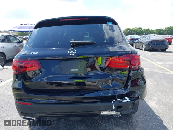 2020 Mercedes-Benz GLC 300 with VIN WDC0G8DB3LF734343, listed as a IAAI auction lot 41894613 with 88,728 mi miles and . Bid and sale history available at DreamBid. Image 16.