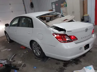 2007 Toyota Avalon XL with VIN 4T1BK36B67U172044, listed as a IAAI auction lot 41893311 with 111,112 mi miles. Bid and sale history available at carsss.com. Image 3.