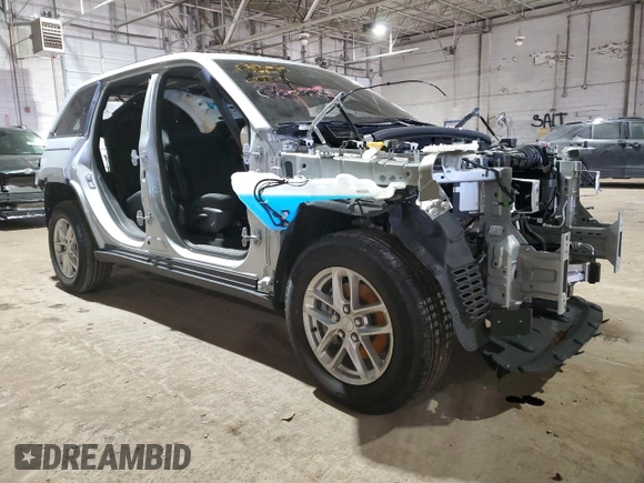 2024 Jeep Grand Cherokee Laredo with VIN 1C4RJHAG5RC179887, listed as a Copart auction lot 88121755 with Not provided miles and Salvage title. Bid and sale history available at DreamBid. Image 4.
