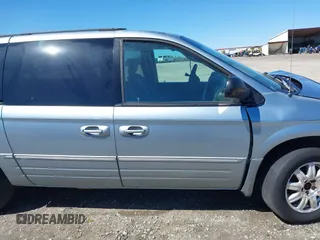 2005 Chrysler Town & Country Touring with VIN 2C4GP54L05R284612, listed as a IAAI auction lot 41839207 with 162,175 mi miles and . Bid and sale history available at DreamBid. Image 14.