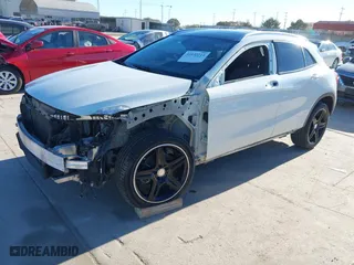 2015 Mercedes-Benz GLA-Class GLA 250 with VIN WDCTG4GB0FJ037604, listed as a IAAI auction lot 41035114 with NaN miles. Bid and sale history available at carsss.com. Image 22.