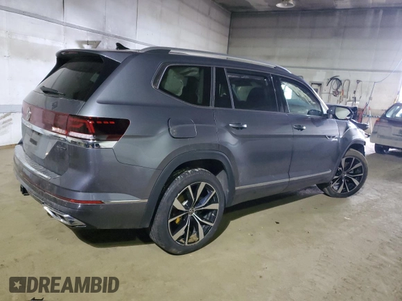 2024 Volkswagen Atlas SEL Premium R-Line с VIN 1V2FR2CA2RC604658, выставлен на аукционе Copart как лот 50166405 с пробегом 15 897 миль миль и Чистый • Clean title. История ставок и продаж доступна на DreamBid. Изображение 3.
