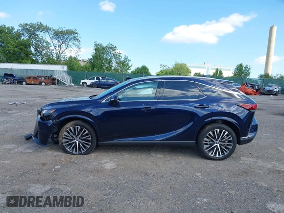 2023 Lexus RX 350 с VIN 2T2BAMCA1PC029827, выставлен на аукционе IAAI как лот 42302014 с пробегом 13 766 миль миль и . История ставок и продаж доступна на DreamBid. Изображение 14.