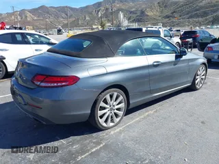 2019 Mercedes-Benz C 300 with VIN WDDWK8DB7KF769356, listed as a IAAI auction lot 41720848 with 65,509 mi miles and . Bid and sale history available at carsss.com. Image 4.