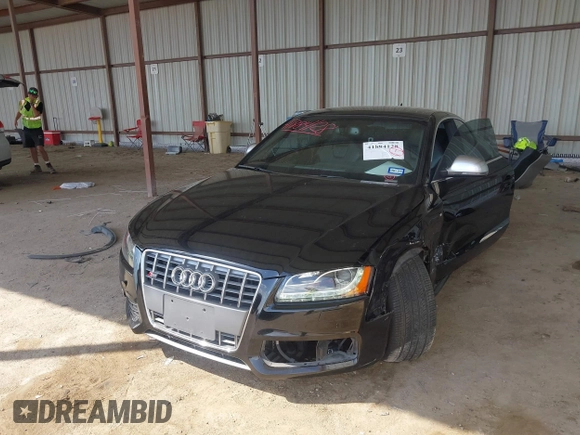 2008 Audi S5 with VIN WAURV78T88A044170, listed as a IAAI auction lot 41884128 with 70,103 mi miles. Bid and sale history available at carsss.com. Image 17.