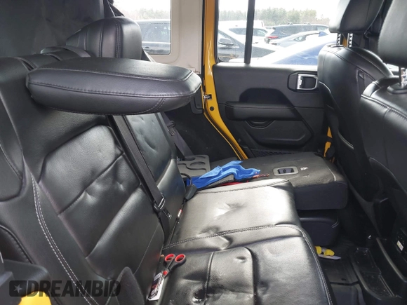 2021 Jeep Wrangler Unlimited Sahara с VIN 1C4HJXEG4MW624532, выставлен на аукционе IAAI как лот 41783382 с пробегом 81 116 миль миль и . История ставок и продаж доступна на DreamBid. Изображение 8.