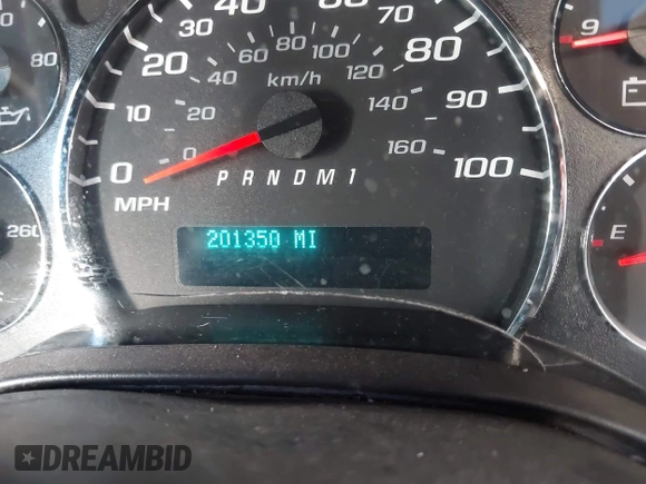 2013 Chevrolet Express Cargo Van with VIN 1GCWGGCA3D1117610, listed as a IAAI auction lot 41196391 with 201,350 mi miles. Bid and sale history available at carsss.com. Image 7.