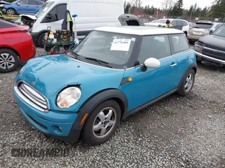 2009 MINI Cooper Hardtop with VIN WMWMF33569TW70413, listed as a IAAI auction lot 41776589 with 85,394 mi miles. Bid and sale history available at carsss.com. Image 17.